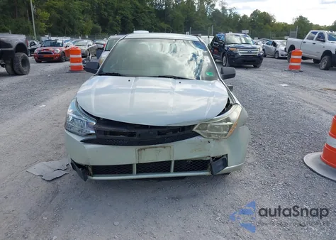 2010 Ford Focus Se z USA, uszkodzony, nr VIN 1FAHP3FN9AW205002